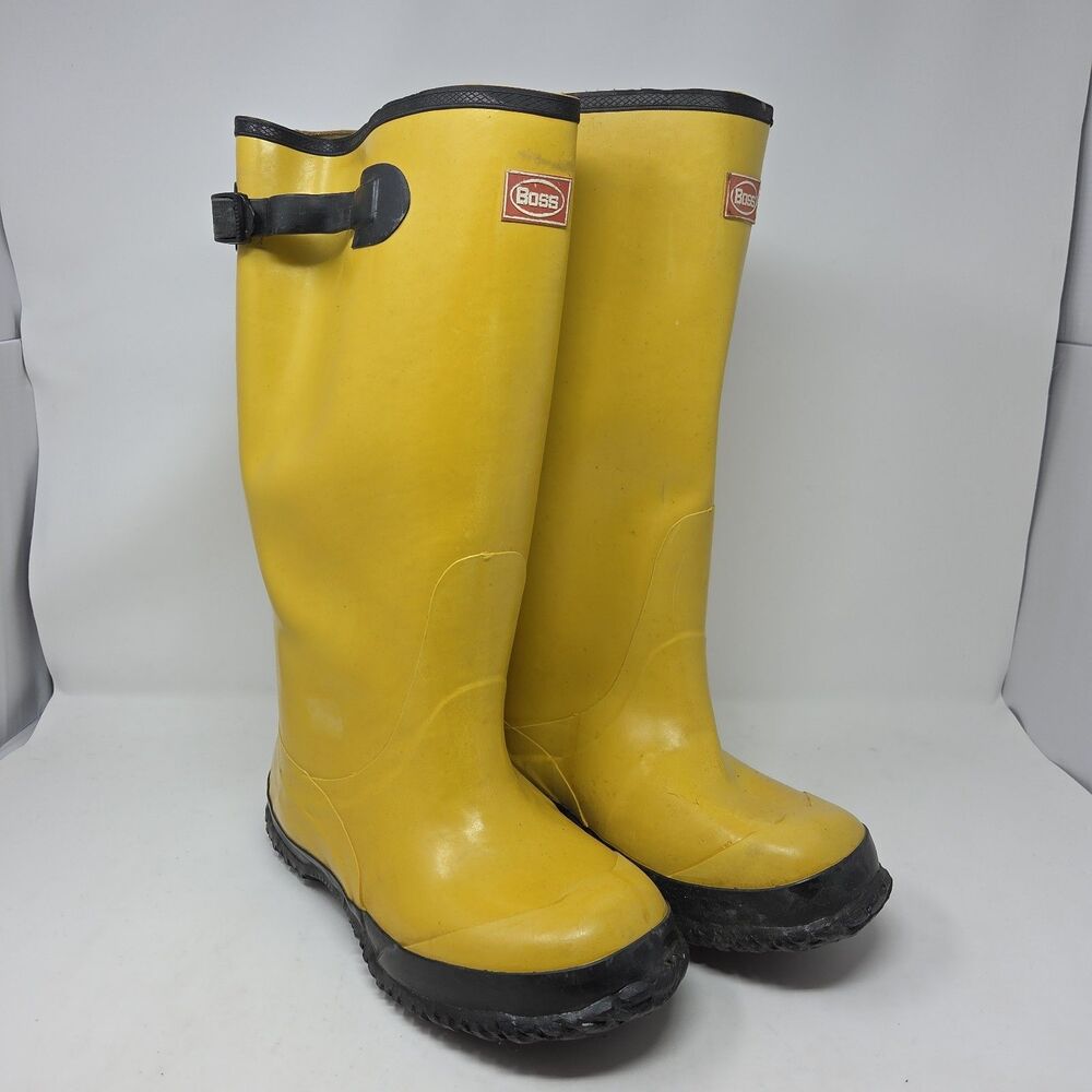 BOSS RUBBER BOOTS SIZE 15 MADE IN CHINA  (DNT1213C BY39)